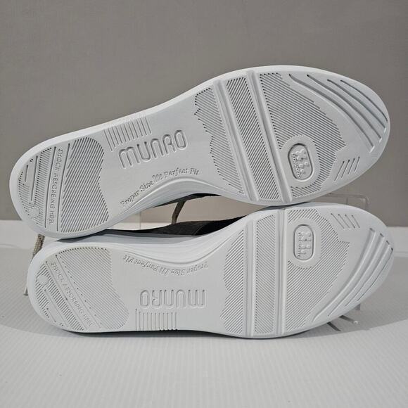 NEW Munro Sandi Sneaker Womens 8.5 NARROW Black Knit Cloud Gray Slip On Casual - Picture 9 of 11